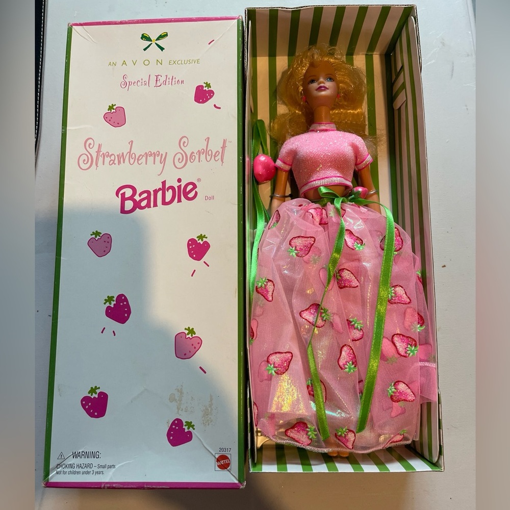 Barbie strawberry sherbet, Avon exclusive NIB